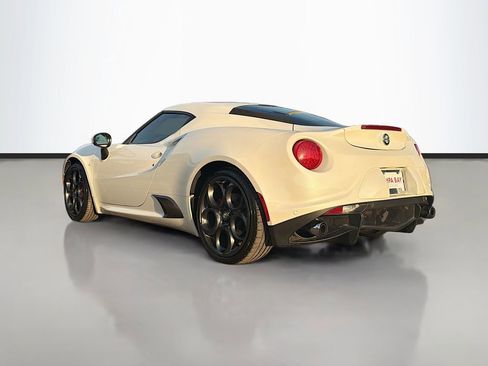 Used 2016 Alfa Romeo 4C Base w/ Convenience Group - Coupe image 5