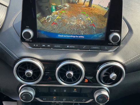 Used 2022 Nissan Sentra SV image 14