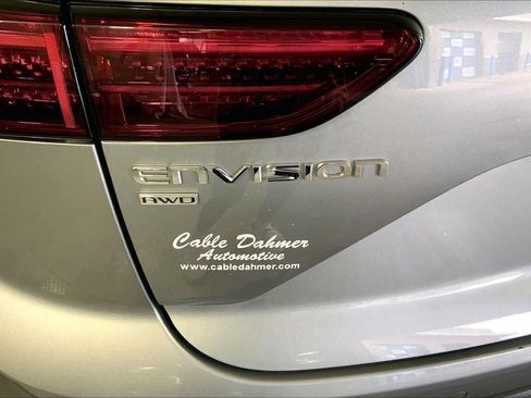 Used 2025 Buick Envision Sport Touring AWD/4WD image 8
