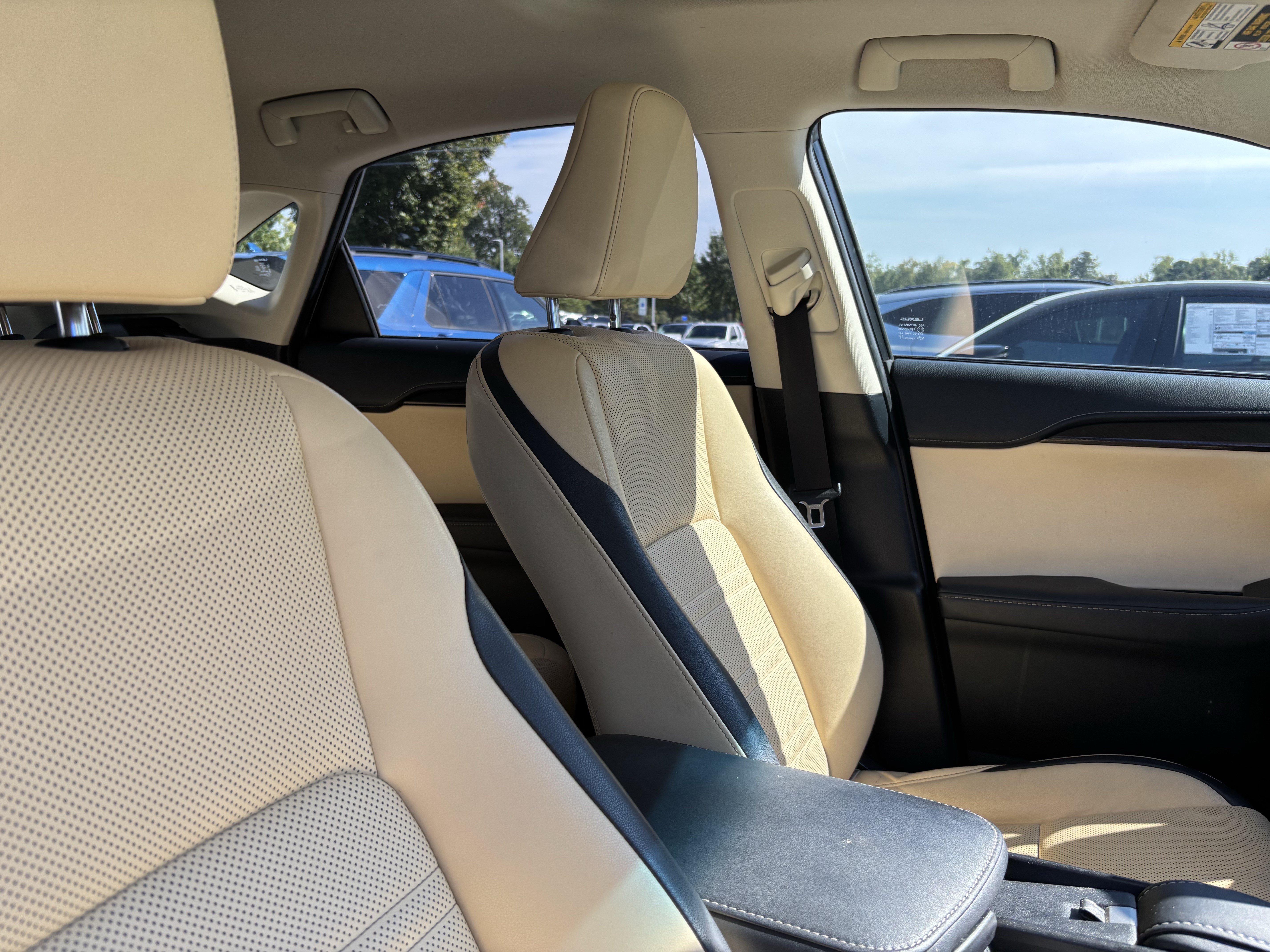 Used 2016 Lexus NX 200t FWD w/ Premium Package image 35