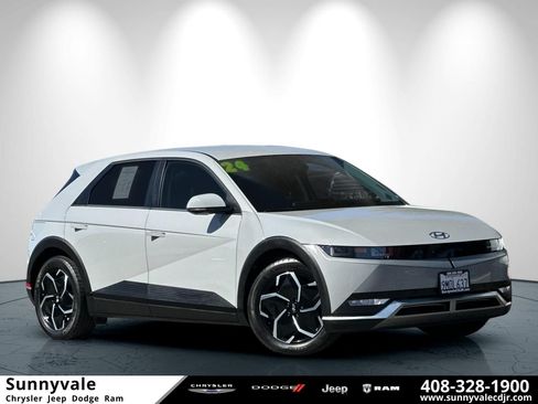 Used 2024 Hyundai Ioniq 5 SEL RWD image 1