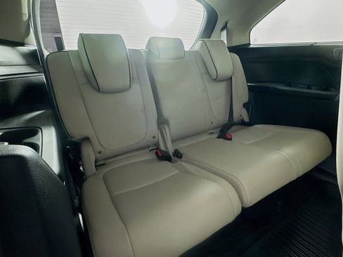 New 2026 Honda Odyssey Touring image 39