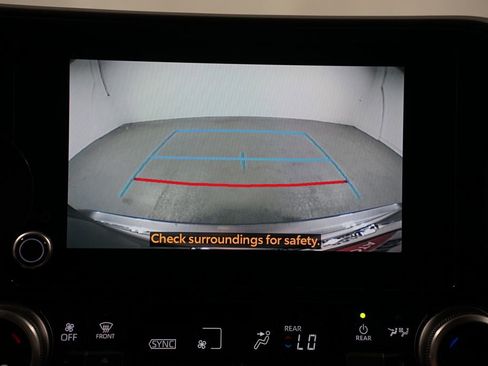 Certified 2024 Toyota Highlander LE FWD image 19