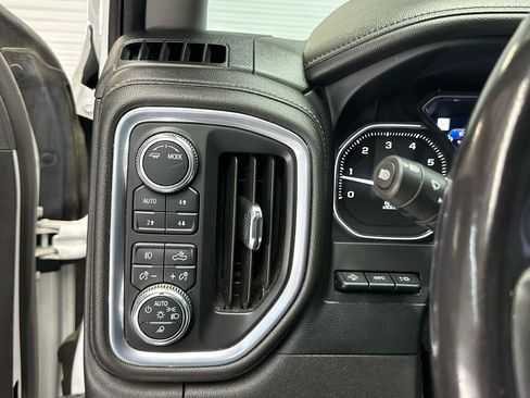 Used 2022 GMC Sierra 1500 Denali w/ Denali Reserve Package AWD/4WD image 24