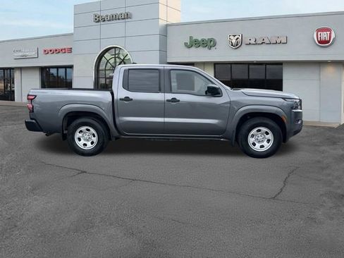 Used 2024 Nissan Frontier S w/ Technology Package RWD image 2
