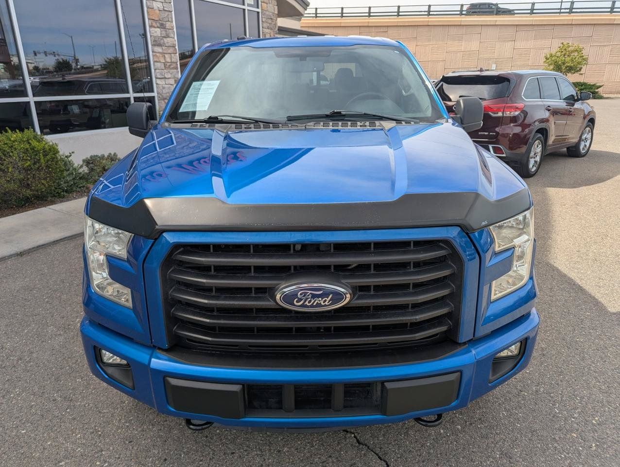 Used 2016 Ford F150 XLT w/ Equipment Group 302A Luxury AWD/4WD image 9