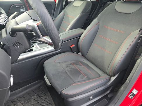 Certified 2026 Mercedes-Benz GLA 250 4MATIC image 24