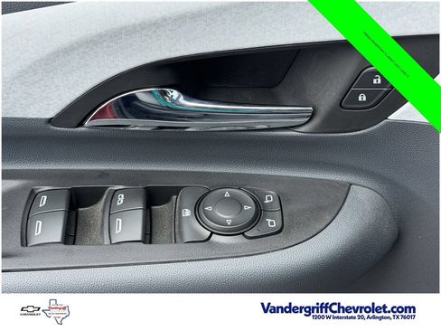 Used 2021 Chevrolet Bolt Premier w/ Infotainment Package FWD image 23