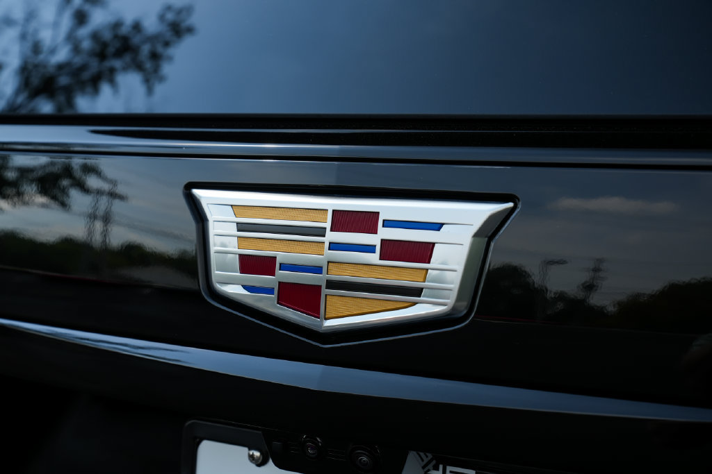 Used 2026 Cadillac Escalade V AWD/4WD image 17