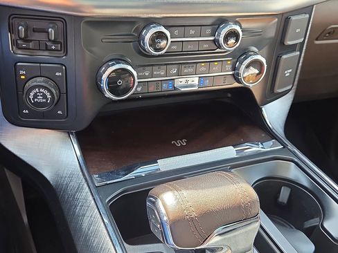 Used 2022 Ford F150 King Ranch w/ Equipment Group 601A High AWD/4WD image 29