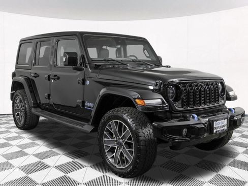 Used 2024 Jeep Wrangler High Altitude AWD/4WD image 14