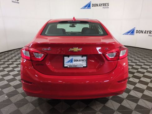 Used 2016 Chevrolet Cruze LT w/ Convenience Package FWD image 4