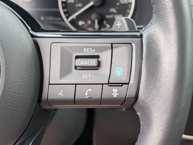 Used 2023 Nissan Rogue SV w/ SV Premium B Package AWD/4WD image 25
