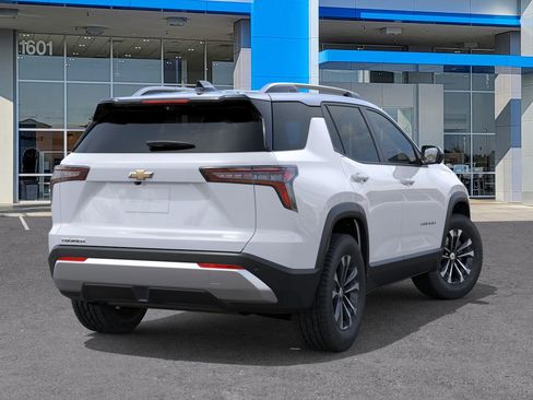 New 2026 Chevrolet Equinox LT w/ Convenience Package II image 28