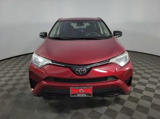 Used 2018 Toyota RAV4 LE w/ All Weather Liner Package AWD/4WD video 2