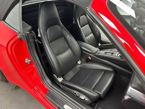 Used 2017 Porsche 911 Carrera image 50