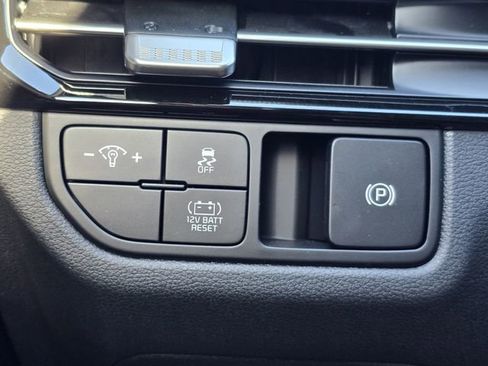 New 2026 Kia Sportage S AWD/4WD image 32