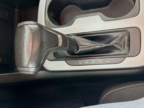 Used 2018 Chevrolet Colorado LT w/ LT Convenience Package RWD image 23