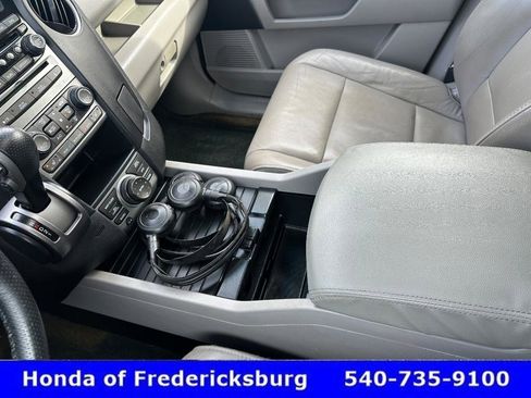 Used 2014 Honda Pilot Touring image 22