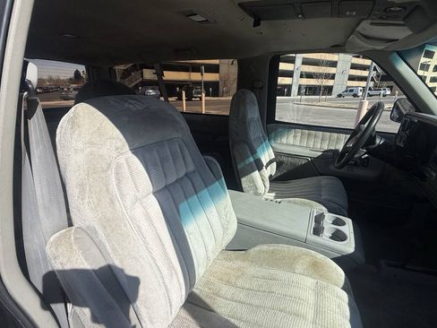 Used 1992 Chevrolet Blazer 4WD image 21