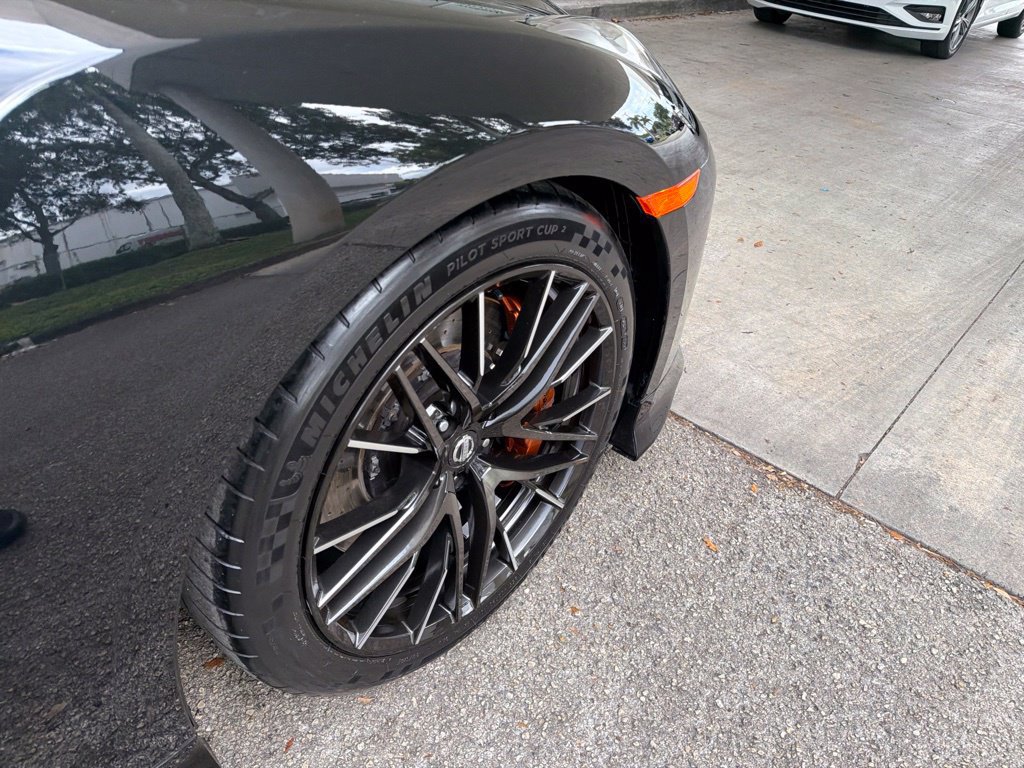 Used 2021 Nissan GT-R Premium AWD/4WD image 25