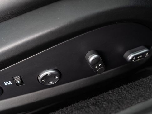 Used 2017 Ferrari California T RWD image 52