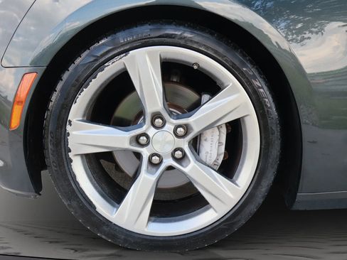 Used 2017 Chevrolet Camaro SS image 38