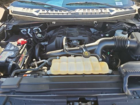 Used 2018 Ford F150 XLT w/ Equipment Group 302A Luxury image 20