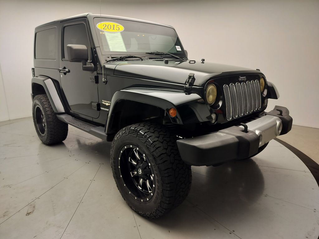 Used 2015 Jeep Wrangler Sahara w/ Connectivity Group AWD/4WD image 2