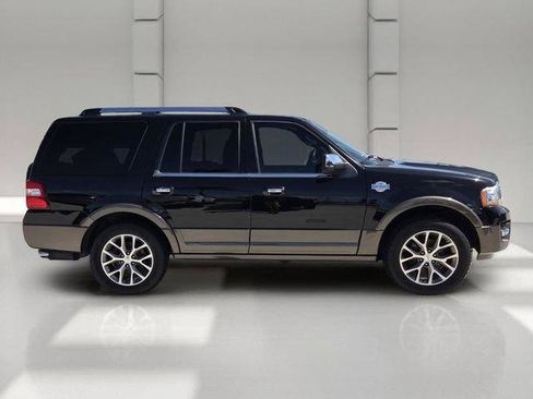 Used 2017 Ford Expedition King Ranch RWD image 6