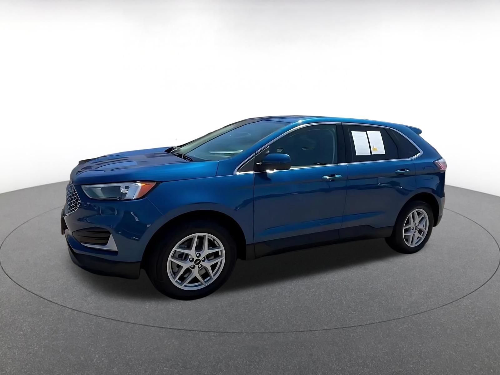 Used 2024 Ford Edge SEL AWD/4WD image 7