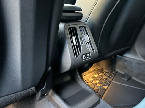 Used 2025 BMW X1 xDrive28i w/ Convenience Package image 17