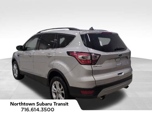 Used 2018 Ford Escape SEL AWD/4WD image 3