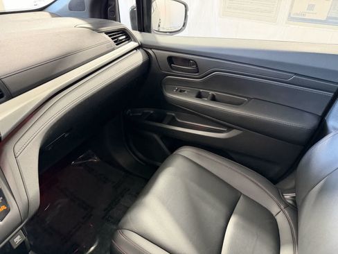 Used 2024 Honda Odyssey Sport image 24