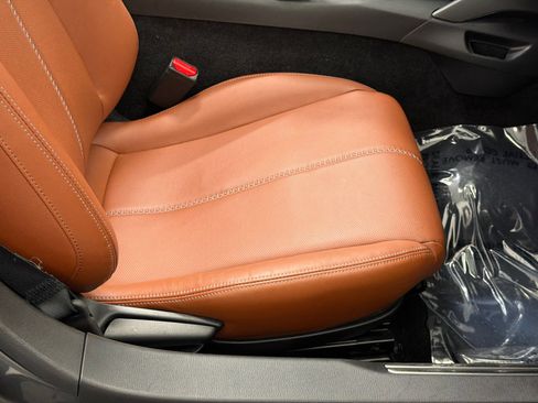 Used 2022 MAZDA MX-5 Miata RF Grand Touring w/ Weather Package RWD image 13