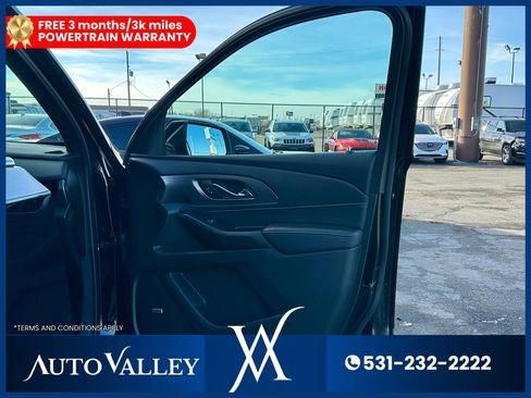 Used 2022 Chevrolet Traverse Premier w/ LPO, Floor Liner Package AWD/4WD image 18