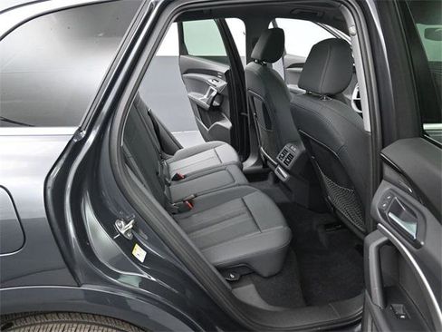 Certified 2025 Audi Q5 Premium Plus w/ Premium Plus image 34