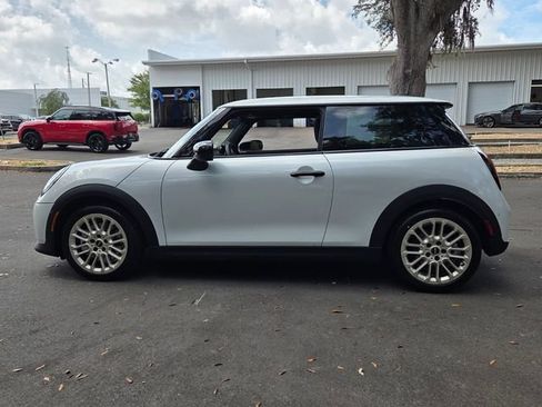 New 2026 MINI Cooper 2-Door Hardtop FWD image 4