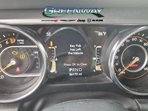 Used 2022 Jeep Wrangler Unlimited Sahara w/ Cold Weather Group AWD/4WD image 18