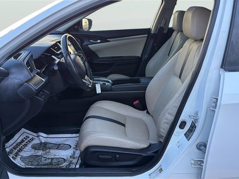 Used 2018 Honda Civic Touring image 11