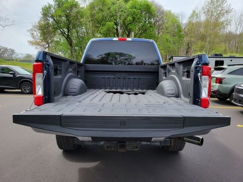 Used 2017 Ford F250 XLT w/ XLT Premium Package AWD/4WD image 26