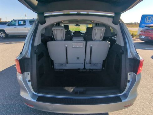Used 2024 Honda Odyssey EX-L image 12