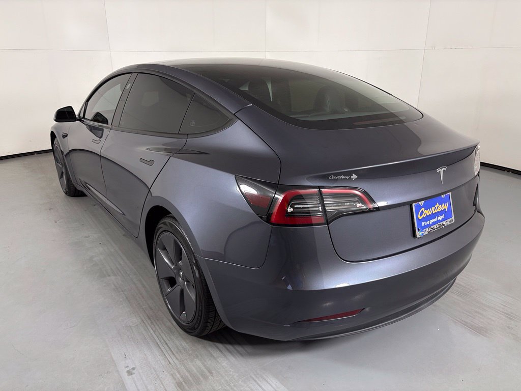 Used 2023 Tesla Model 3 Standard Range RWD image 6