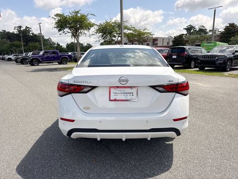 Used 2024 Nissan Sentra SV FWD image 4