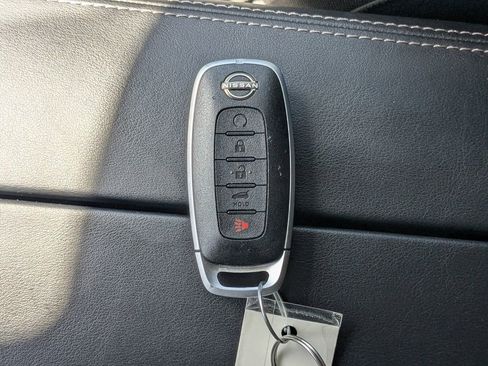 Used 2026 Nissan Rogue SV image 30