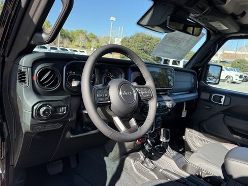 New 2026 Jeep Wrangler Unlimited Rubicon image 15
