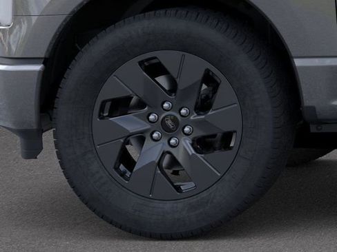 New 2025 Ford F150 Lightning Flash image 19