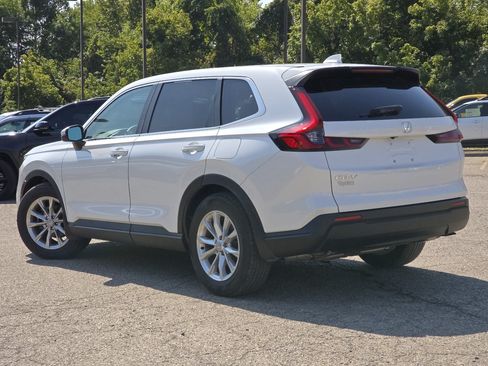 Used 2024 Honda CR-V EX image 16