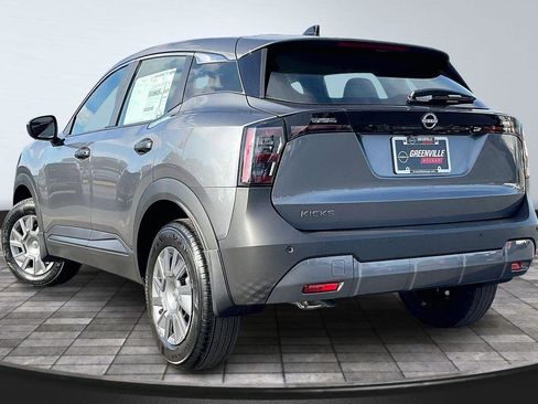 New 2026 Nissan Kicks S image 3