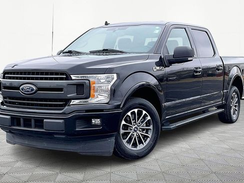 Used 2020 Ford F150 XLT w/ Equipment Group 302A Luxury image 2